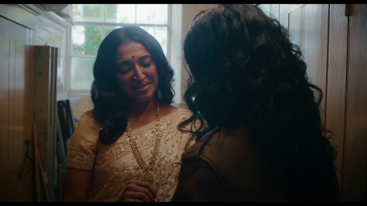 Picture This (2025) AMZN WEB DL Hindi + English 720p AVC DDP 5.1 ESub.mkv.0004
